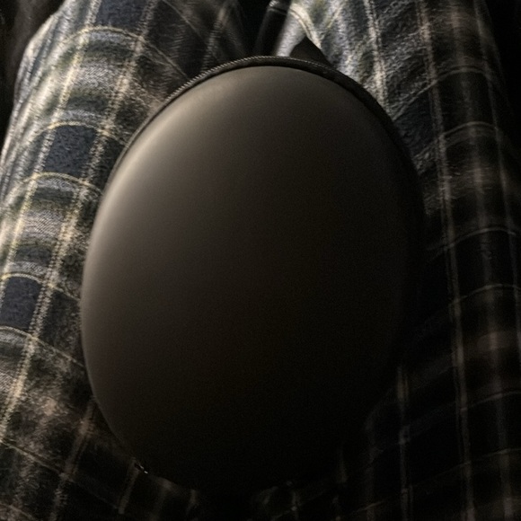 Active Noise Cancellation Headphones! - Picture 3 of 5